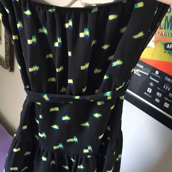 Strapless flouncy belted dress - Picture 7 of 7